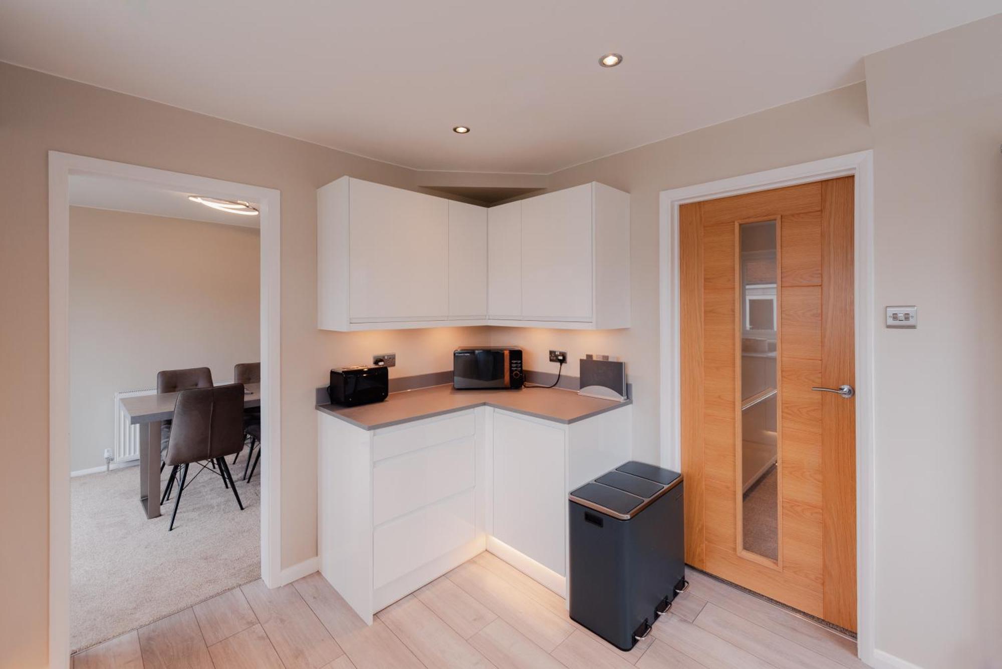 Luxury Recently Renovated 3 Bedroom Home In Sandwich Kent Exteriör bild