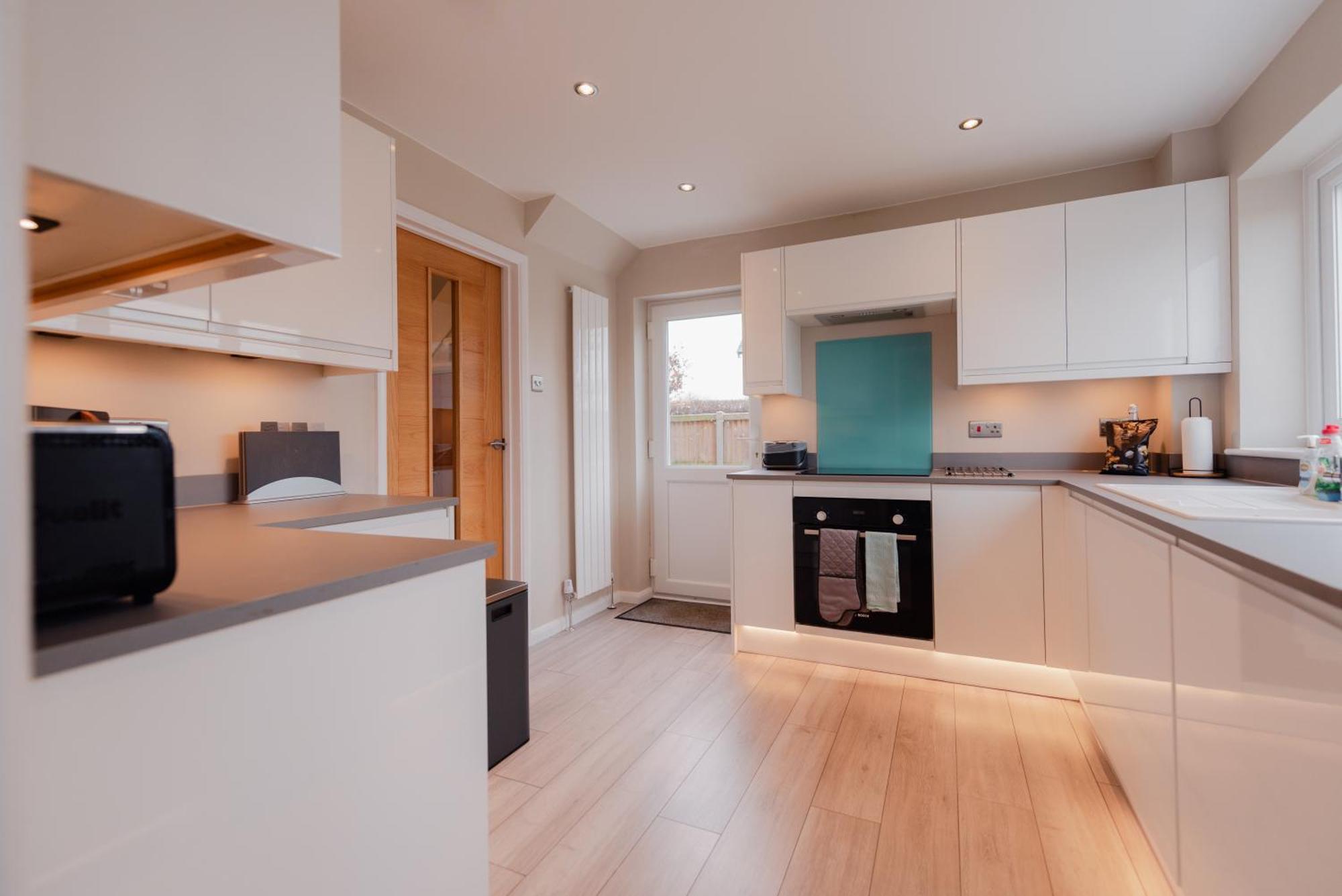 Luxury Recently Renovated 3 Bedroom Home In Sandwich Kent Exteriör bild